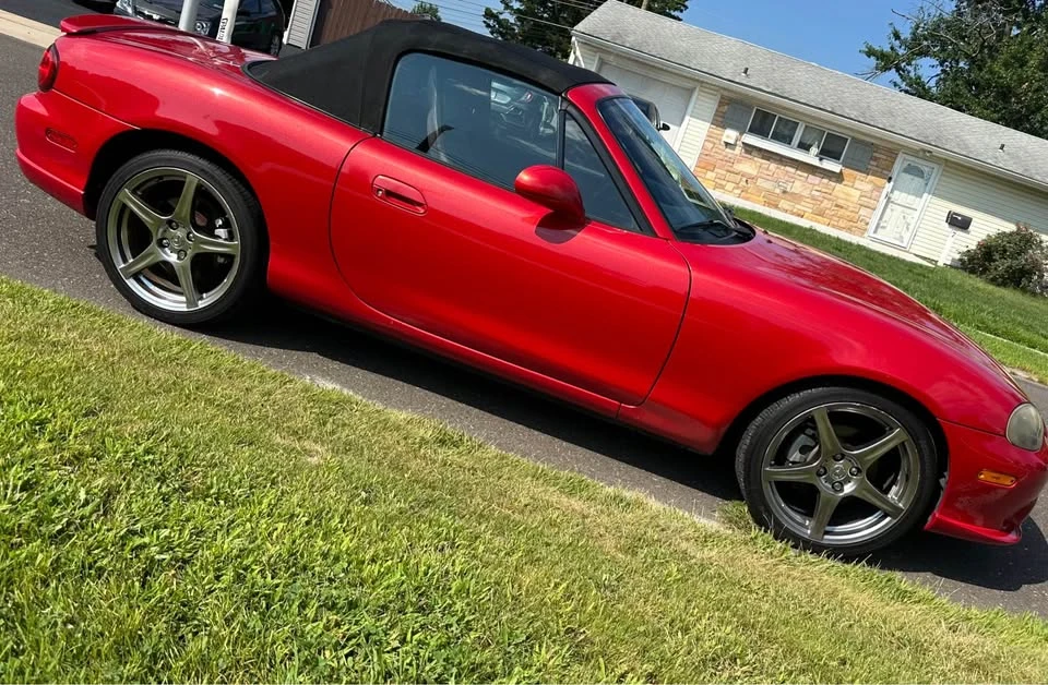 2004 Mazda NB Mazdaspeed MX-5 Miata - Image 3 of 11