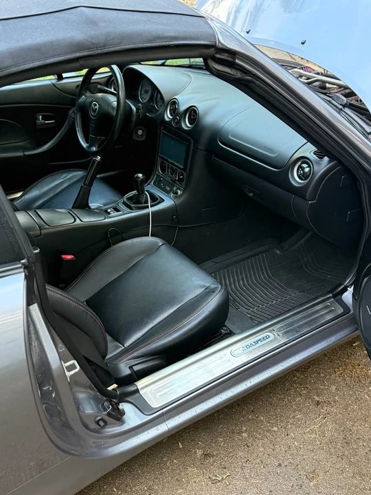 2004 Mazda NB Mazdaspeed MX-5 Miata - Image 12 of 18
