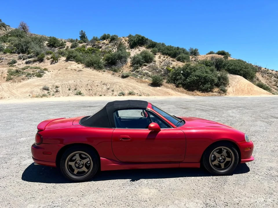 2004 Mazda NB Mazdaspeed MX-5 Miata - Image 5 of 9