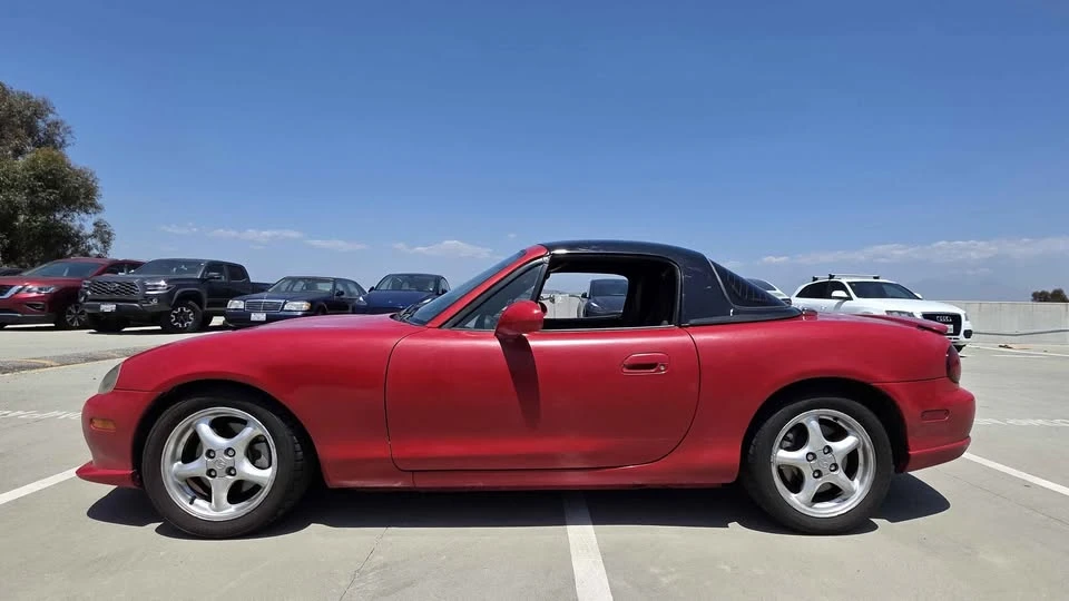 2004 Mazda NB Mazdaspeed MX-5 Miata - Image 3 of 13