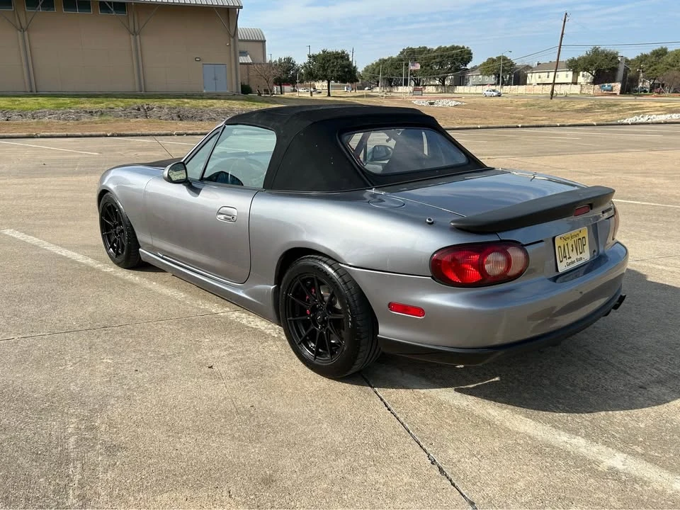 2004 Mazda NB Mazdaspeed MX-5 Miata - Image 5 of 17