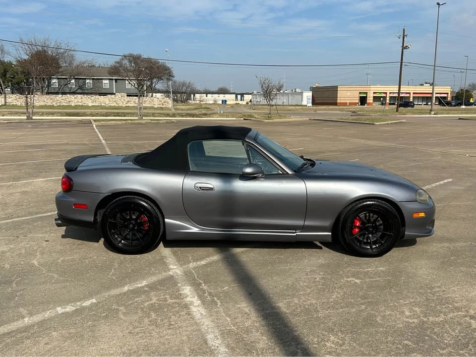 2004 Mazda NB Mazdaspeed MX-5 Miata - Image 8 of 17