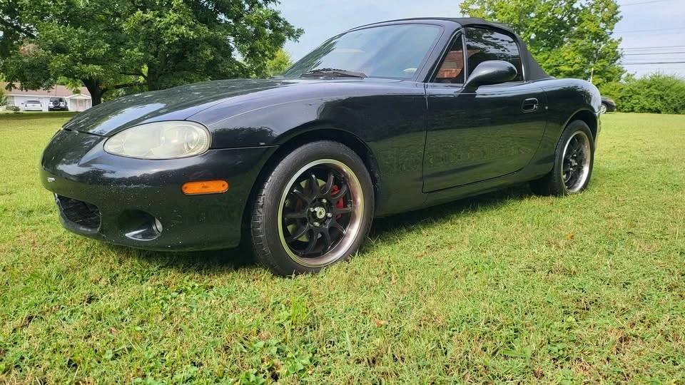 2004 Mazda NB MX-5 Miata - Image 8 of 17