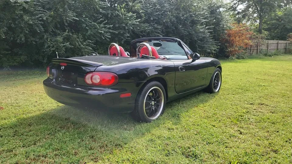 2004 Mazda NB MX-5 Miata - Image 3 of 17