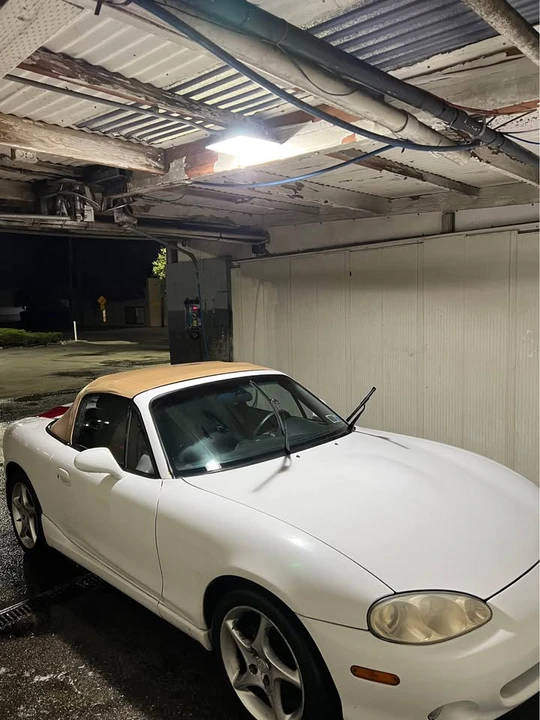 2004 Mazda NB MX-5 Miata - Image 2 of 3