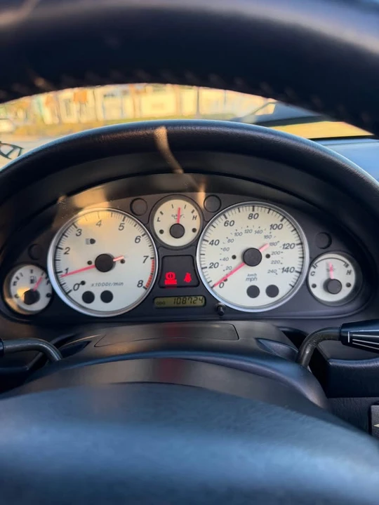 2004 Mazda NB MX-5 Miata - Image 6 of 14