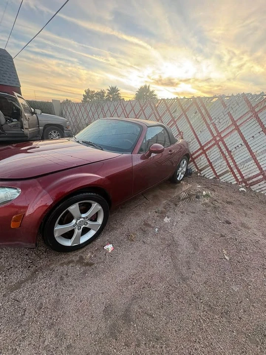 2004 Mazda NB MX-5 Miata - Image 3 of 5