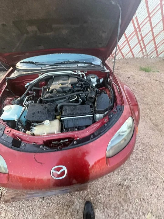 2004 Mazda NB MX-5 Miata - Image 4 of 5