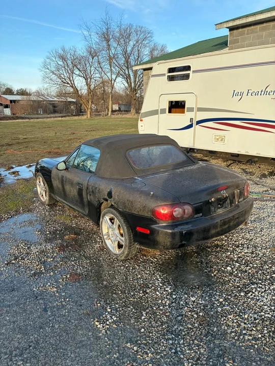 2004 Mazda NB MX-5 Miata - Image 5 of 6