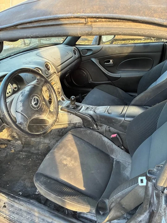 2004 Mazda NB MX-5 Miata - Image 6 of 6