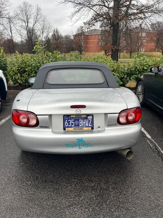 2004 Mazda NB MX-5 Miata - Image 7 of 8