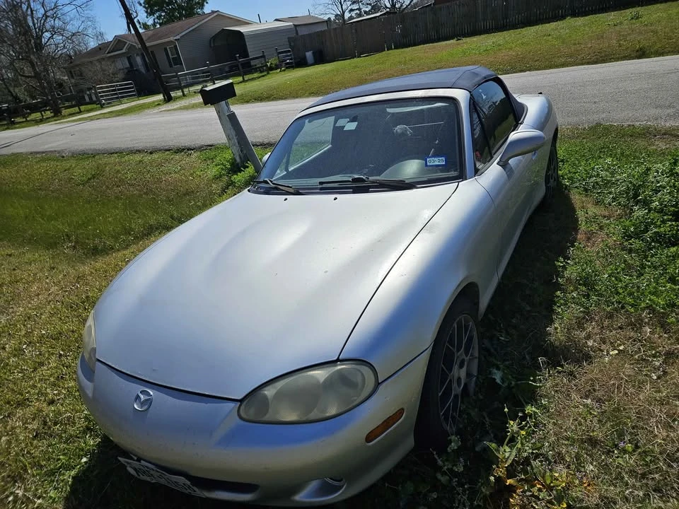 2004 Mazda NB MX-5 Miata - Image 2 of 3
