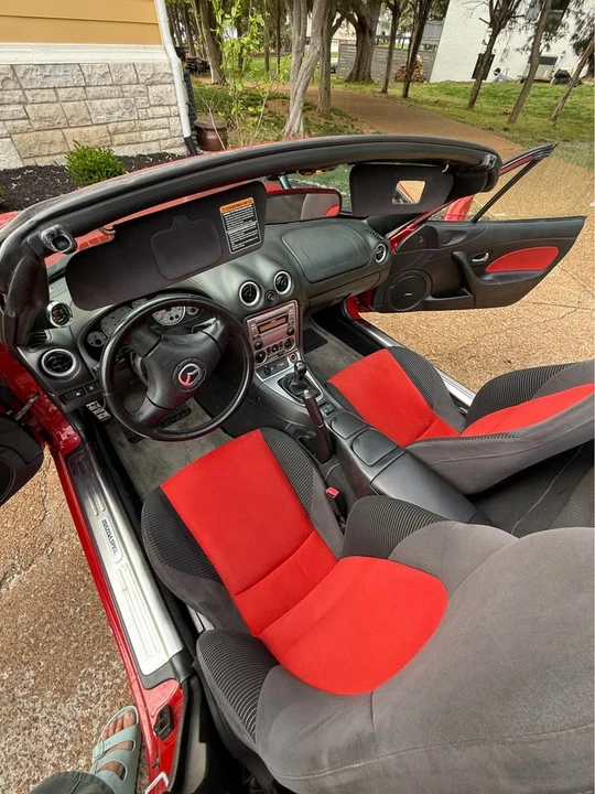 2004 Mazda NB MX-5 Miata - Image 5 of 6