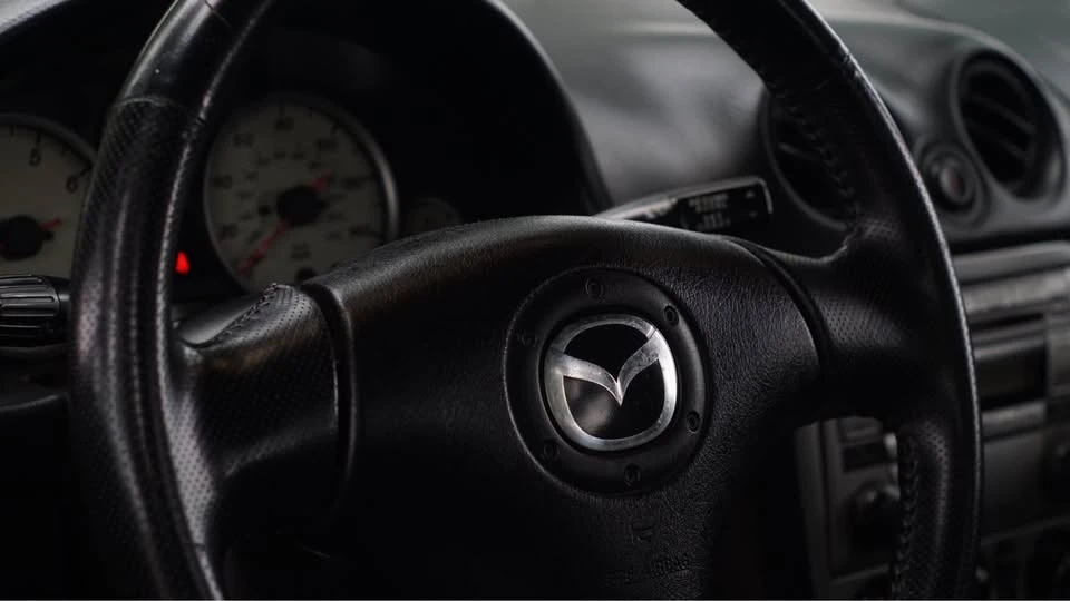 2004 Mazda NB MX-5 Miata - Image 12 of 20