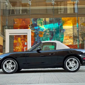 2004 Mazda MX-5 Miata