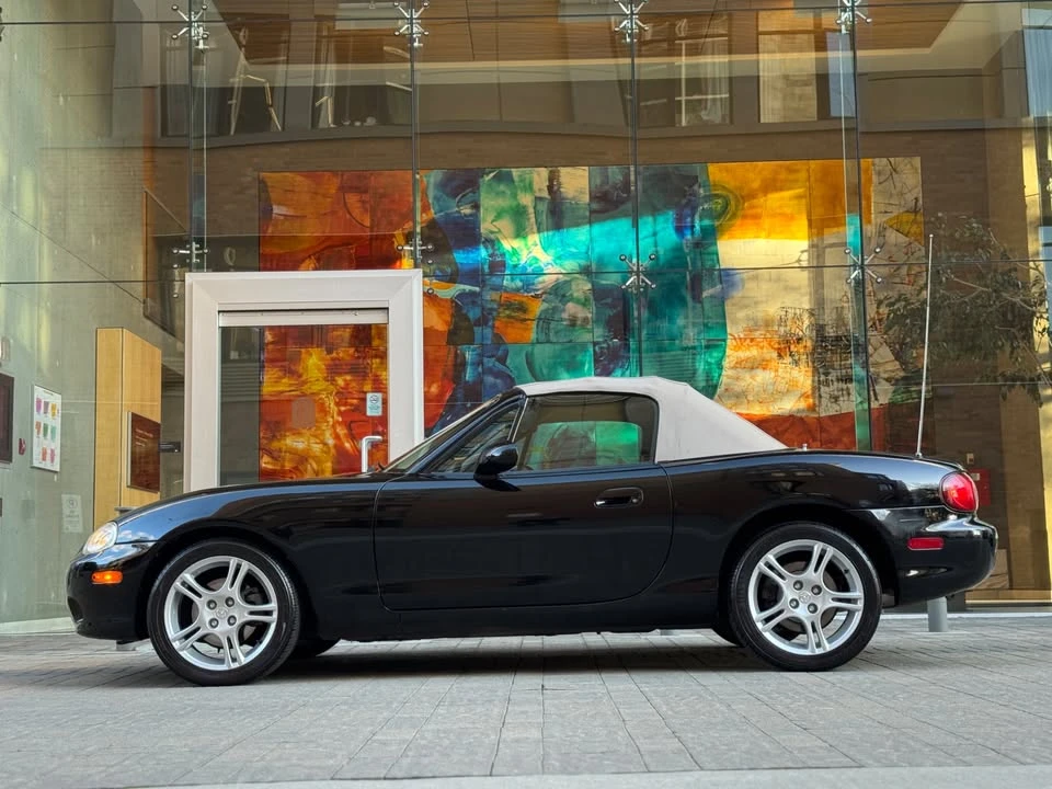 2004 Mazda NB MX-5 Miata - Image 2 of 10