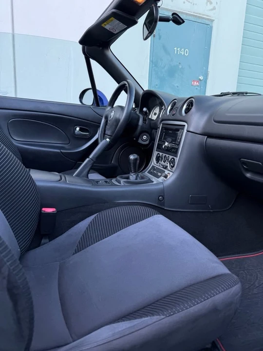 2004 Mazda NB MX-5 Miata - Image 7 of 14