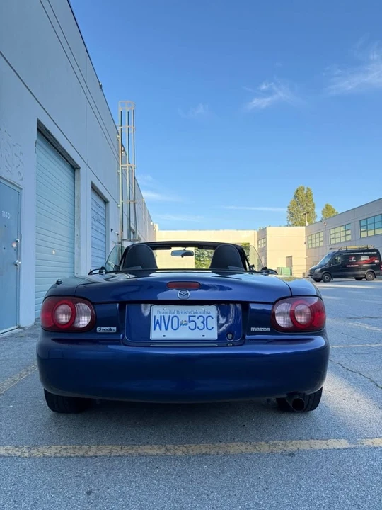 2004 Mazda NB MX-5 Miata - Image 4 of 14