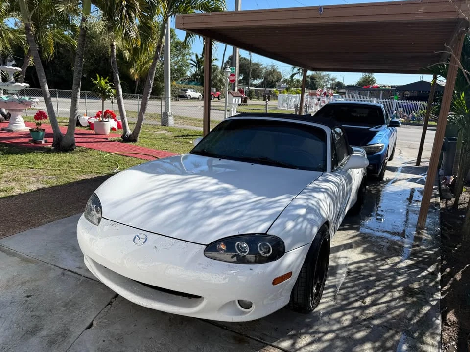 2004 Mazda NB MX-5 Miata - Image 6 of 8