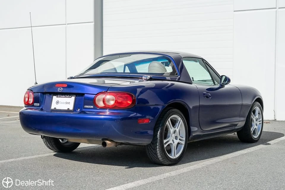 2004 Mazda NB MX-5 Miata - Image 5 of 18
