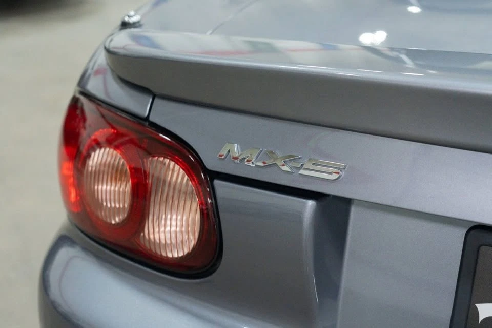 2004 Mazda NB Mazdaspeed MX-5 Miata - Image 9 of 20