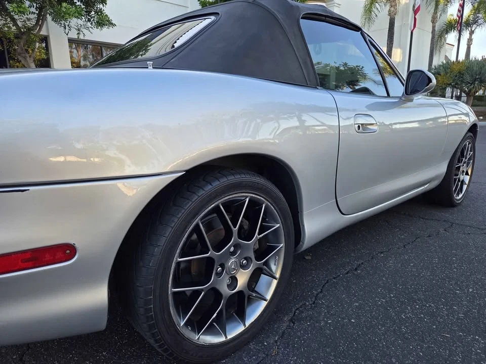 2004 Mazda NB MX-5 Miata - Image 13 of 19