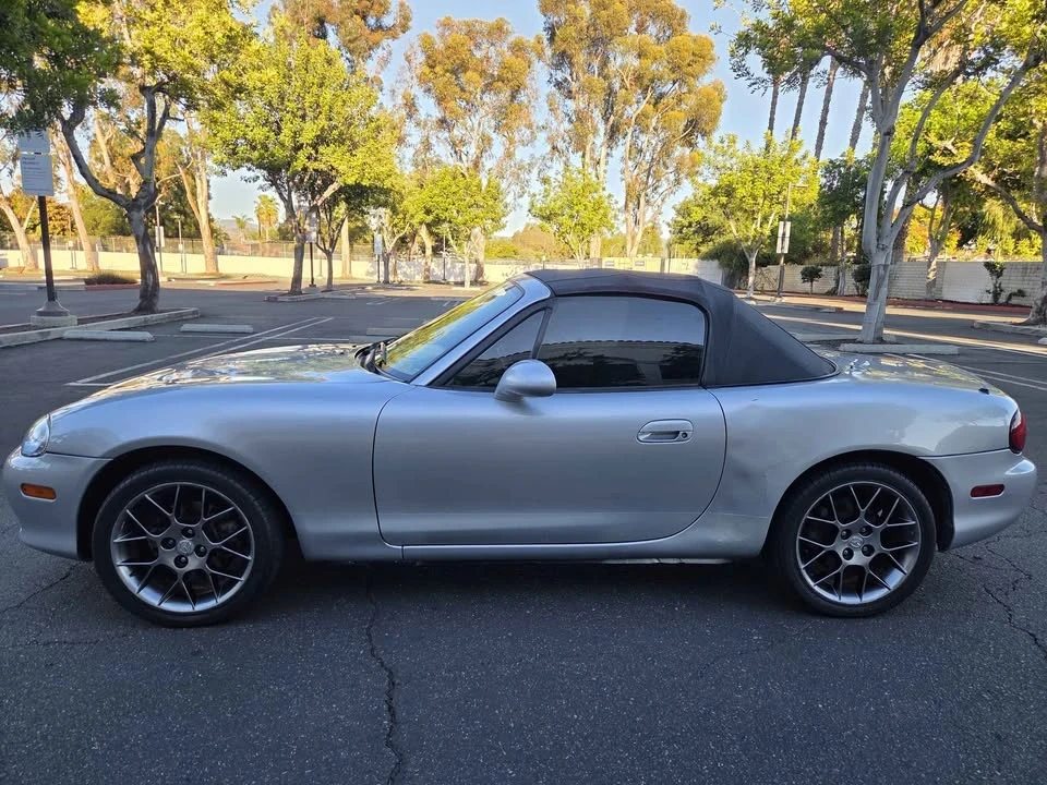 2004 Mazda NB MX-5 Miata - Image 3 of 19