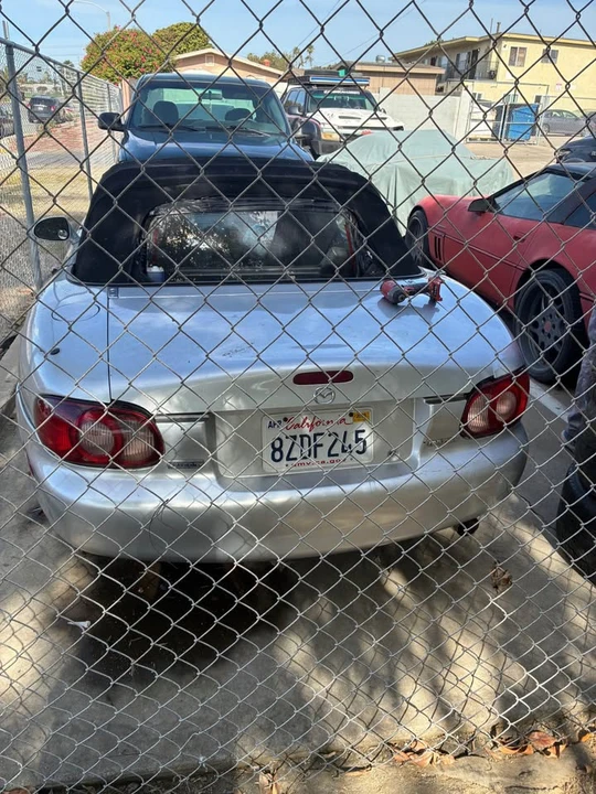 2004 Mazda NB MX-5 Miata - Image 2 of 4