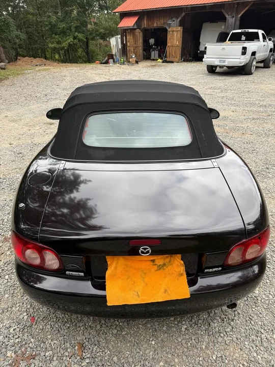 2004 Mazda NB MX-5 Miata - Image 2 of 8