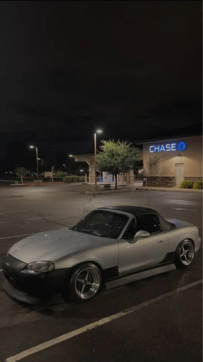 2004 Mazda NB MX-5 Miata - Image 4 of 4