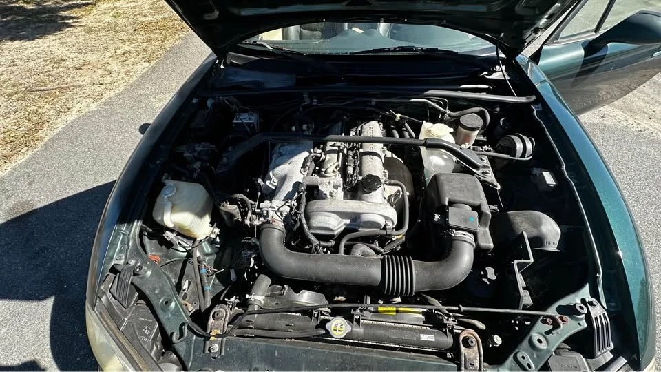 2004 Mazda NB MX-5 Miata - Image 9 of 11