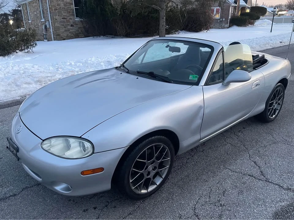 2004 Mazda NB MX-5 Miata - Image 5 of 15