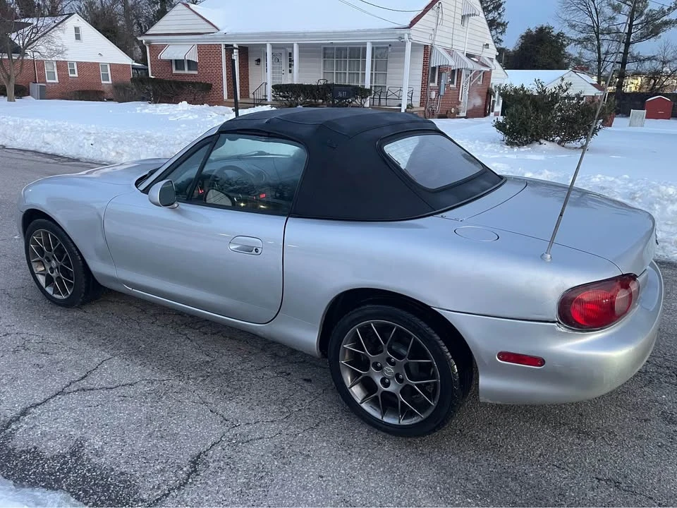 2004 Mazda NB MX-5 Miata - Image 2 of 15