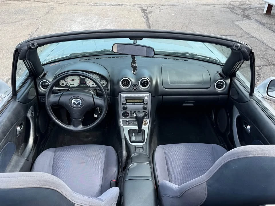 2004 Mazda NB MX-5 Miata - Image 6 of 13