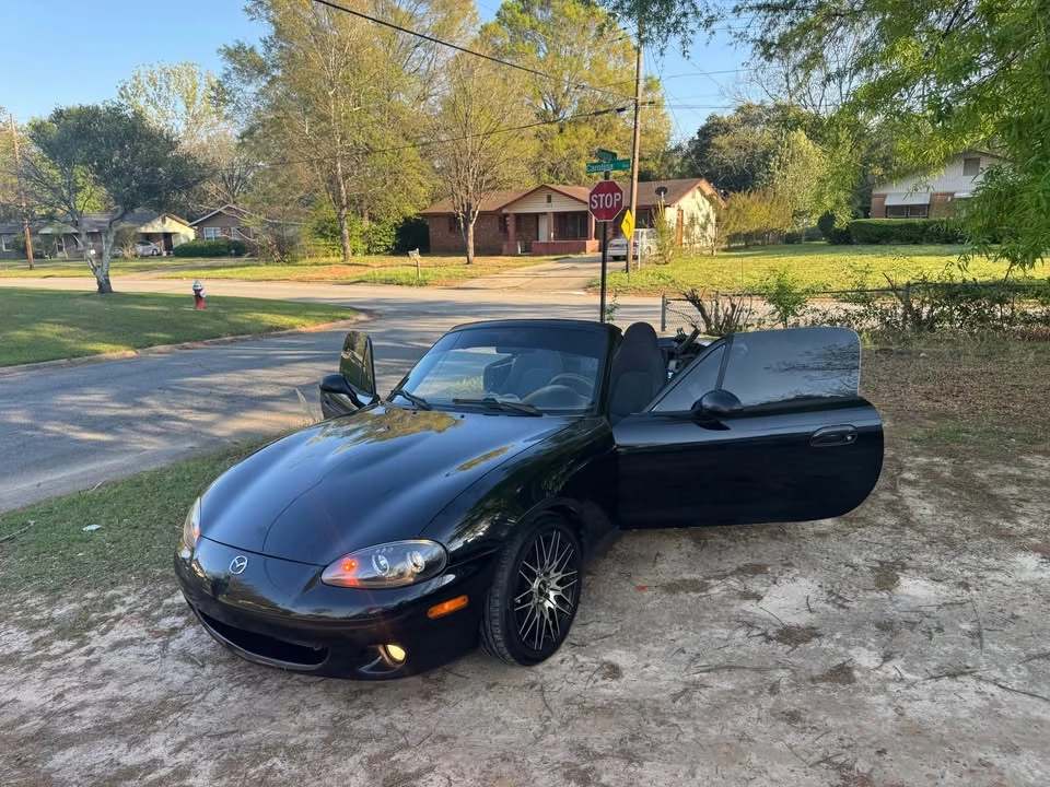 2004 Mazda NB MX-5 Miata - Image 17 of 20
