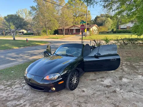 2004 Mazda MX-5 Miata RF Club Convertible