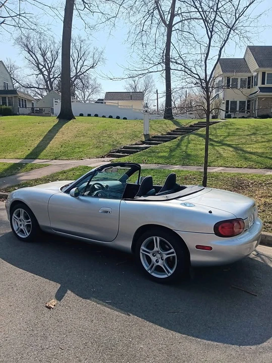 2004 Mazda NB MX-5 Miata - Image 3 of 6