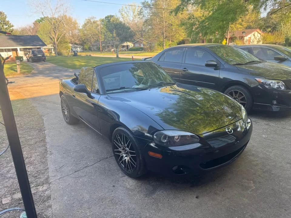 2004 Mazda NB MX-5 Miata - Image 2 of 20