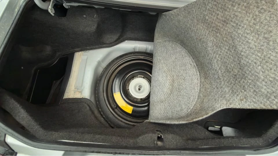 2004 Mazda NB MX-5 Miata - Image 5 of 13