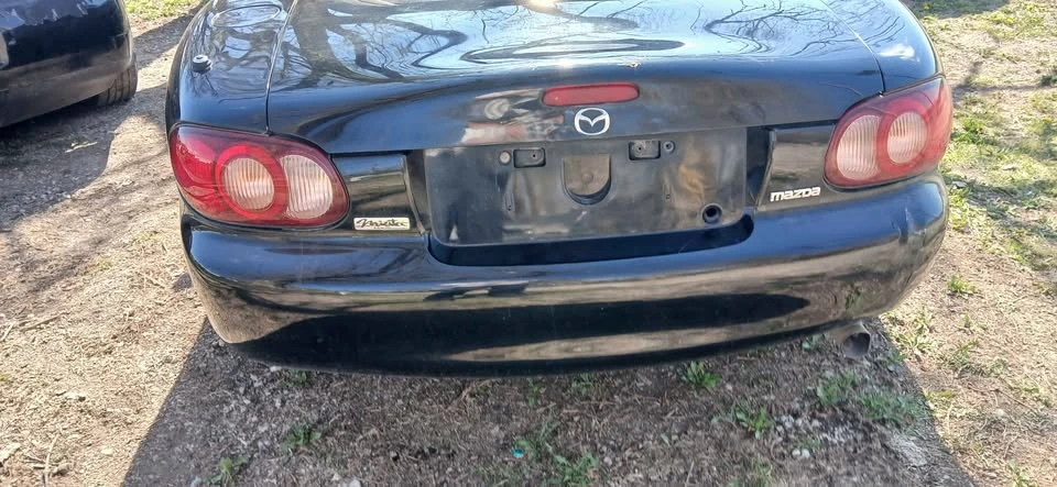 2004 Mazda NB MX-5 Miata - Image 5 of 10