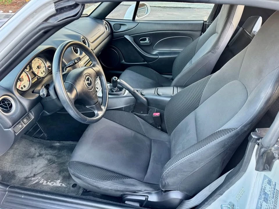 2004 Mazda NB MX-5 Miata - Image 13 of 18
