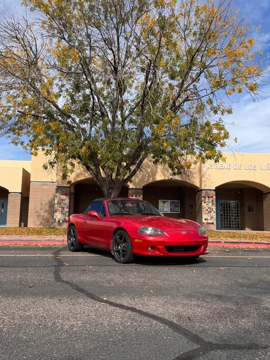 2004 Mazda NB Mazdaspeed MX-5 Miata - Image 2 of 10