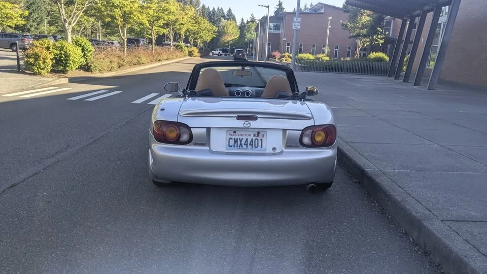 2004 Mazda NB MX-5 Miata - Image 9 of 20