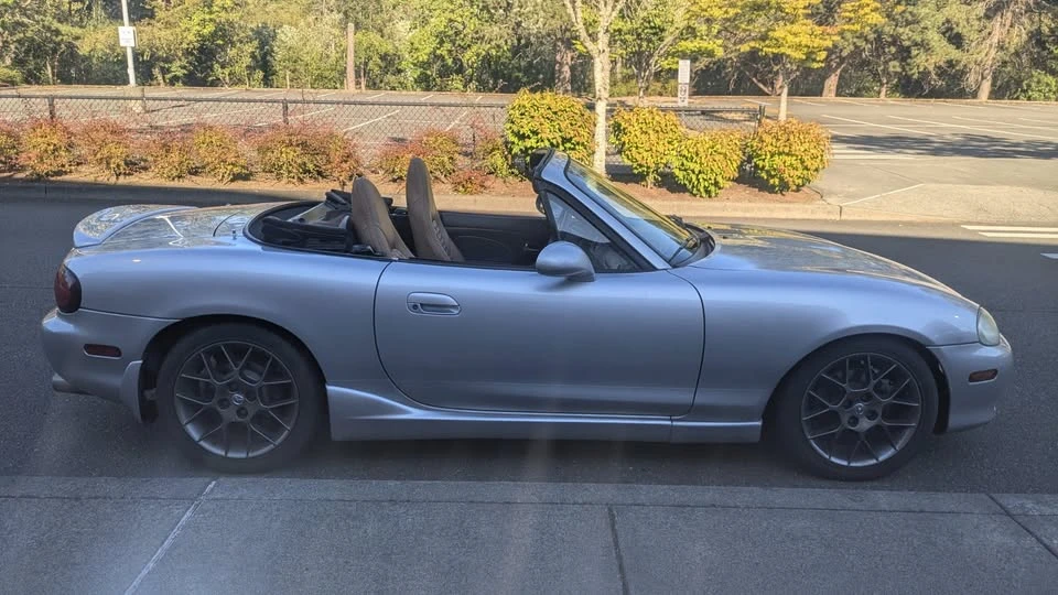 2004 Mazda NB MX-5 Miata - Image 11 of 20