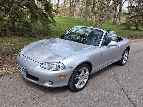 2004 Mazda MX-5 Miata GT
