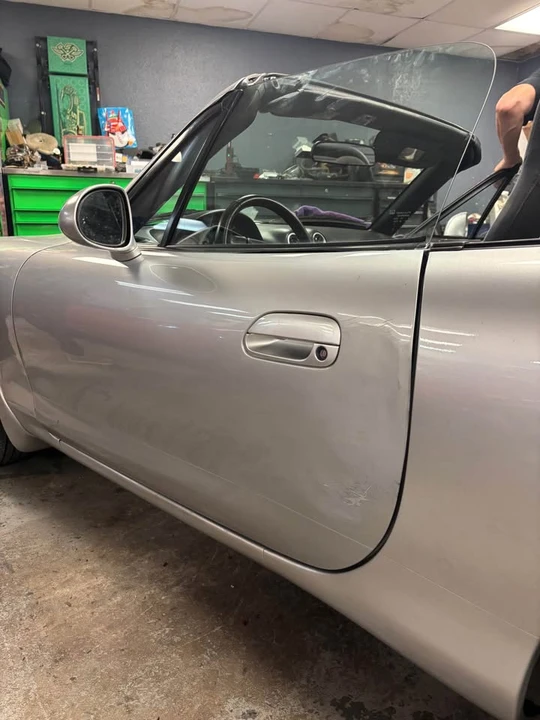 2004 Mazda NB MX-5 Miata - Image 7 of 12