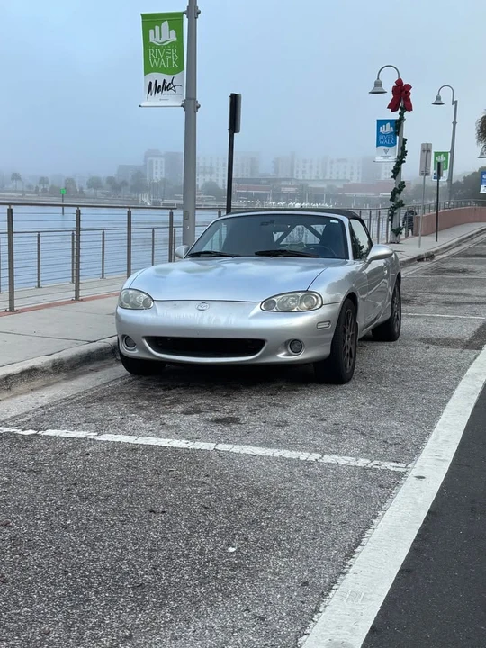 2004 Mazda NB MX-5 Miata - Image 2 of 10