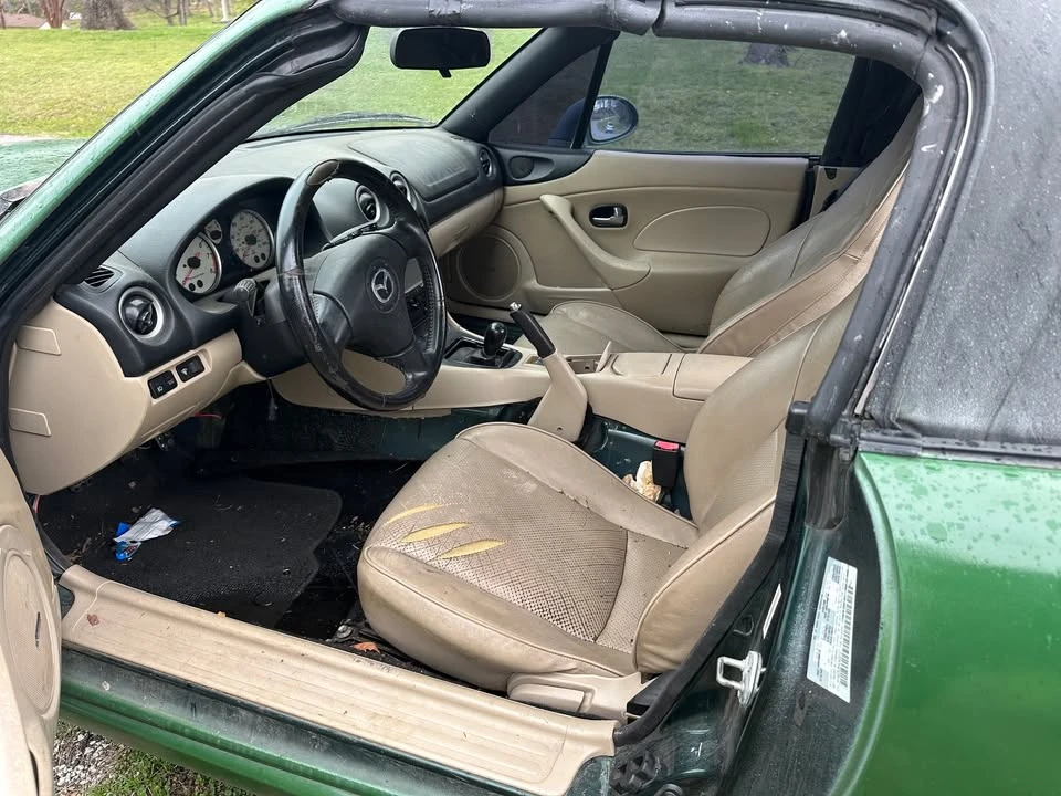 2004 Mazda NB MX-5 Miata - Image 5 of 7