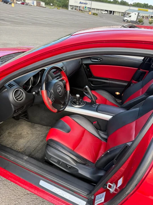2004 Mazda RX-8 1st Gen - Image 10 of 11
