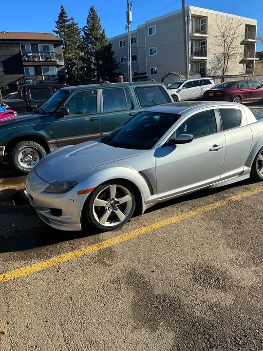 2004 Mazda RX-8 1st Gen - Image 2 of 5